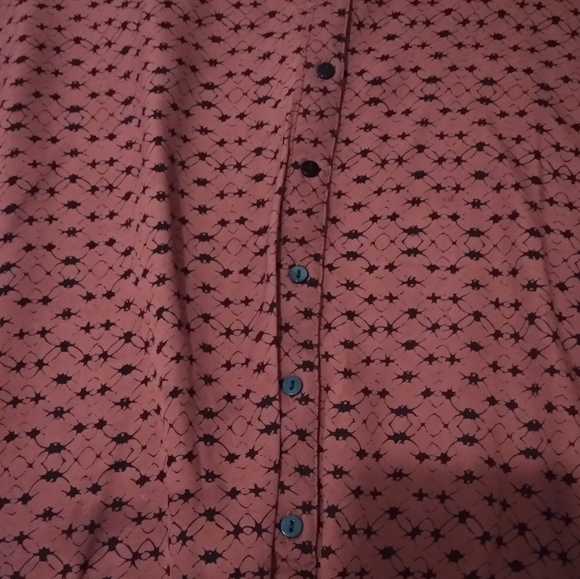 Maroon and black long sleeve blouse - Picture 2 of 3